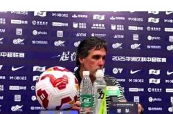 九游娱乐网站-严厉裁判引发争议，比赛结果悬念重重