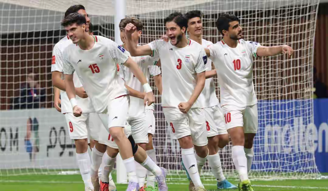 伊朗新星弧线球绝杀，沙特队吞败