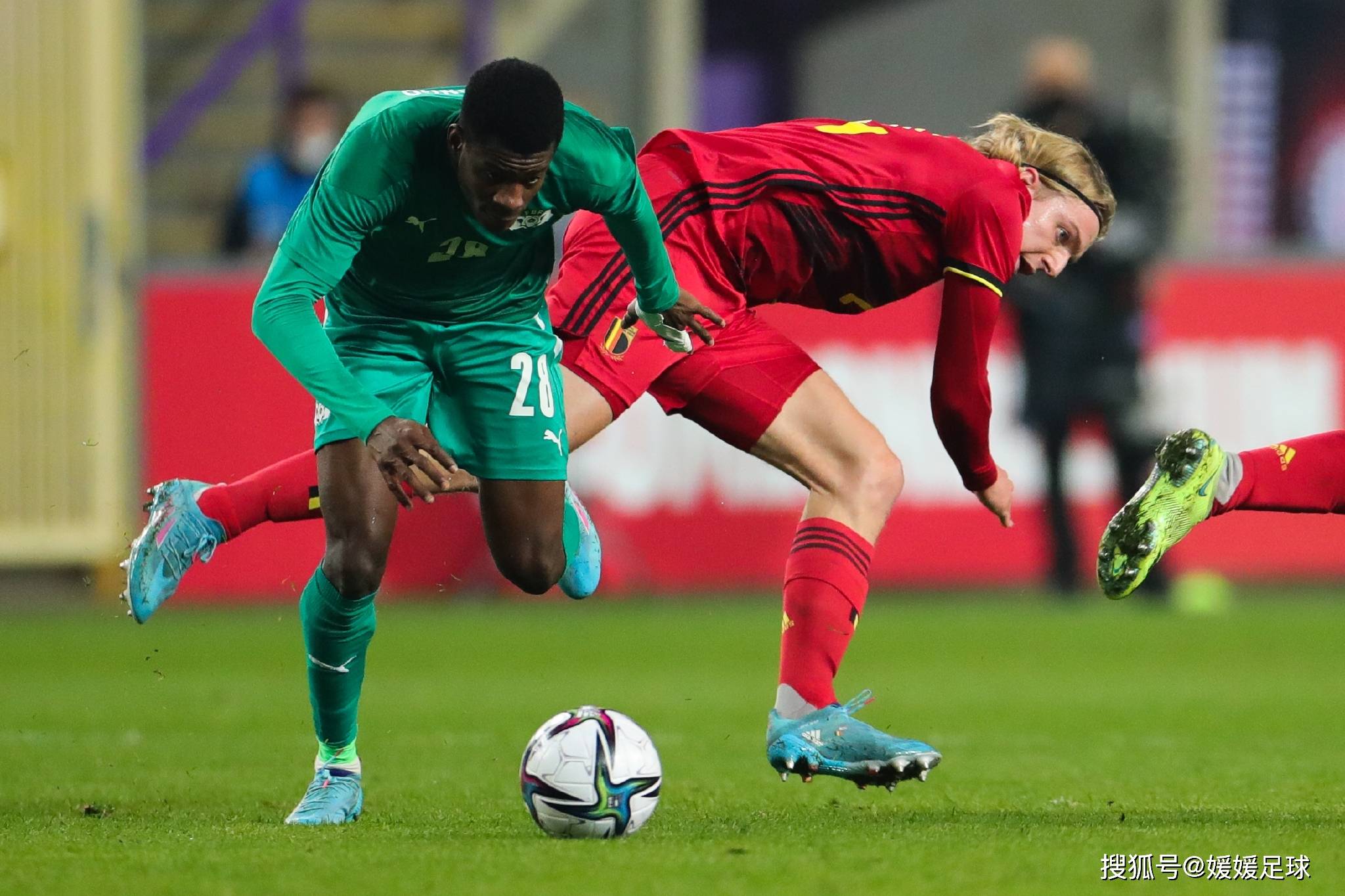 比利时主场大胜缅甸，取得小组第一