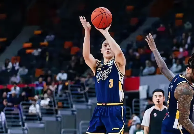 罗马前锋连续两轮被对手神防，难以得分的简单介绍