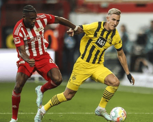 柏林联合惜败多特蒙德，失去三分良机的简单介绍