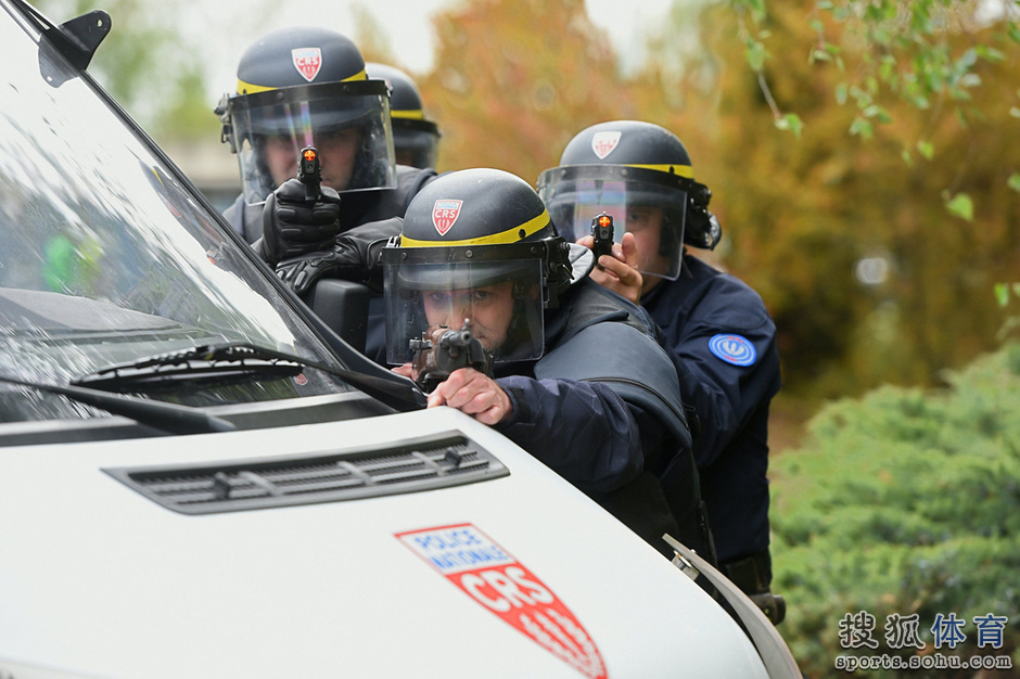 包含欧洲国家队备战备至精彩继续上演的词条