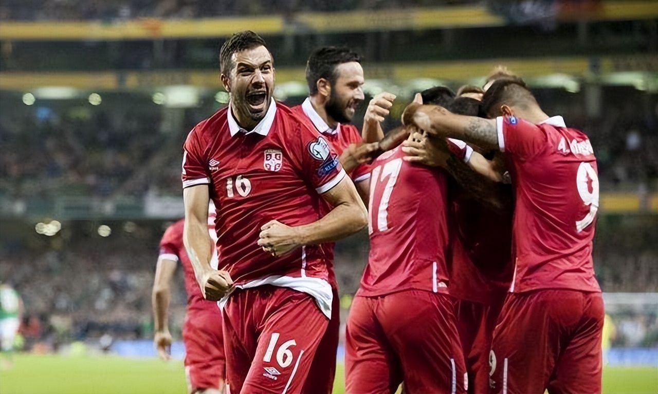 包含热血传奇：欧洲足球大战引人瞩目的词条