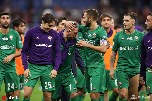 关于佛罗伦萨遭遇连败，陷入保级泥潭的信息