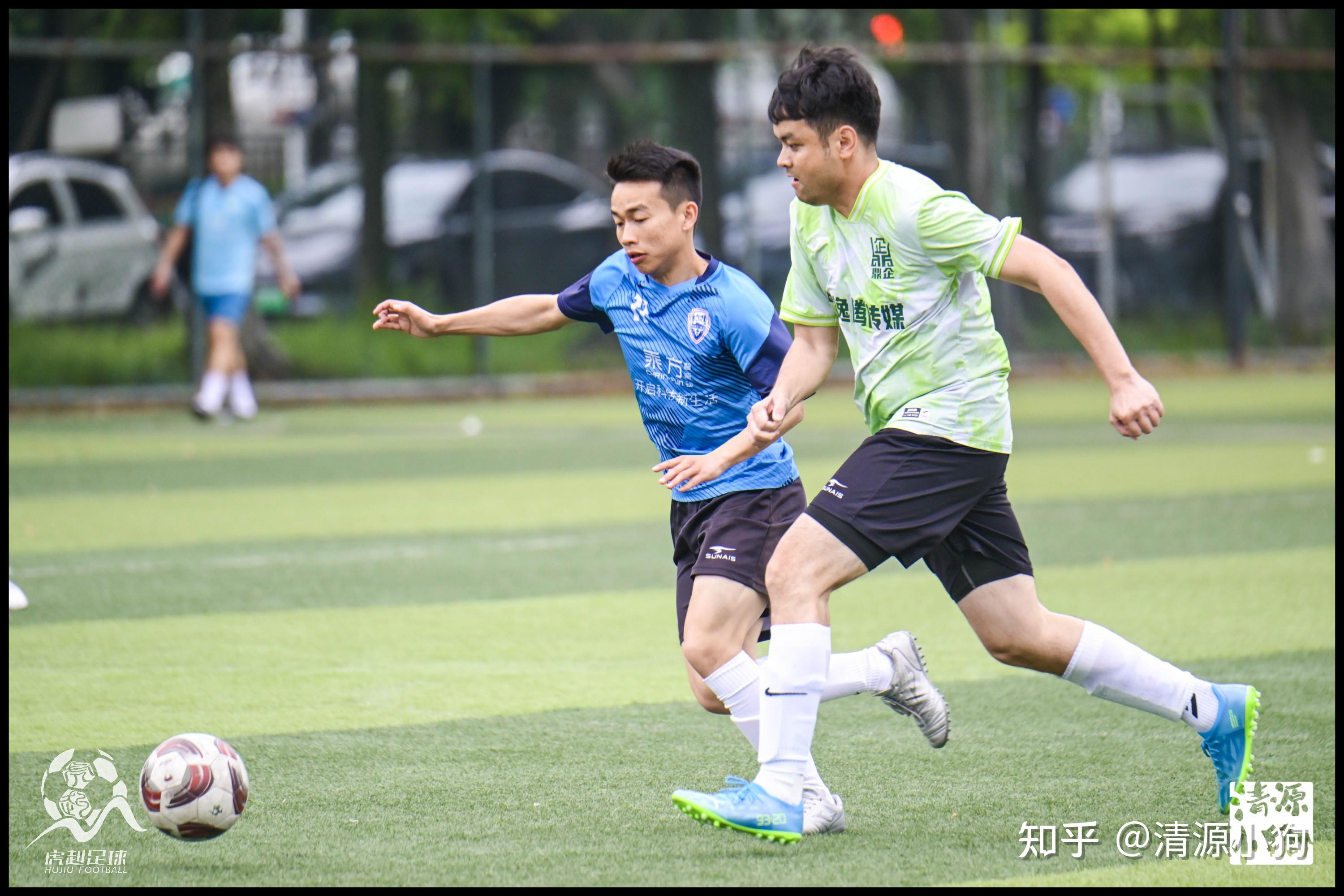 关于国内足球聚焦对决，实力较量引发热潮的信息