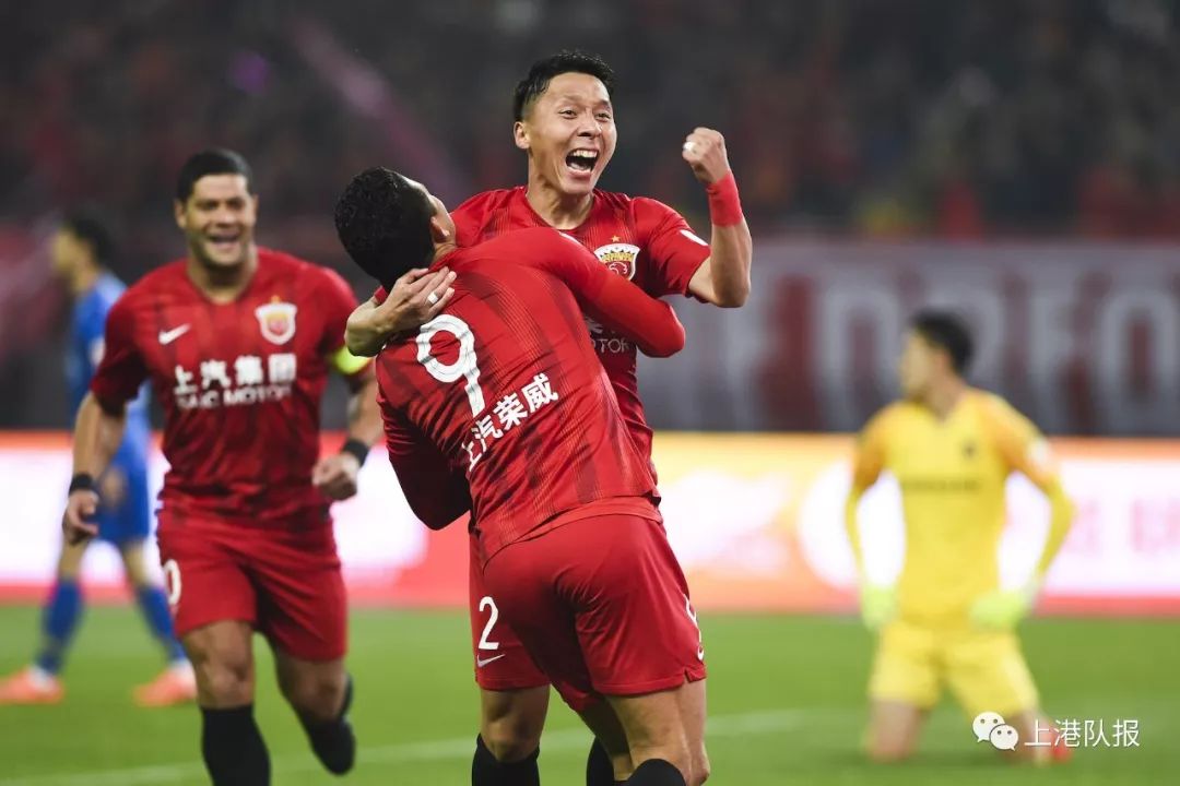 江苏苏宁客场战胜河南建业，积分超越上港