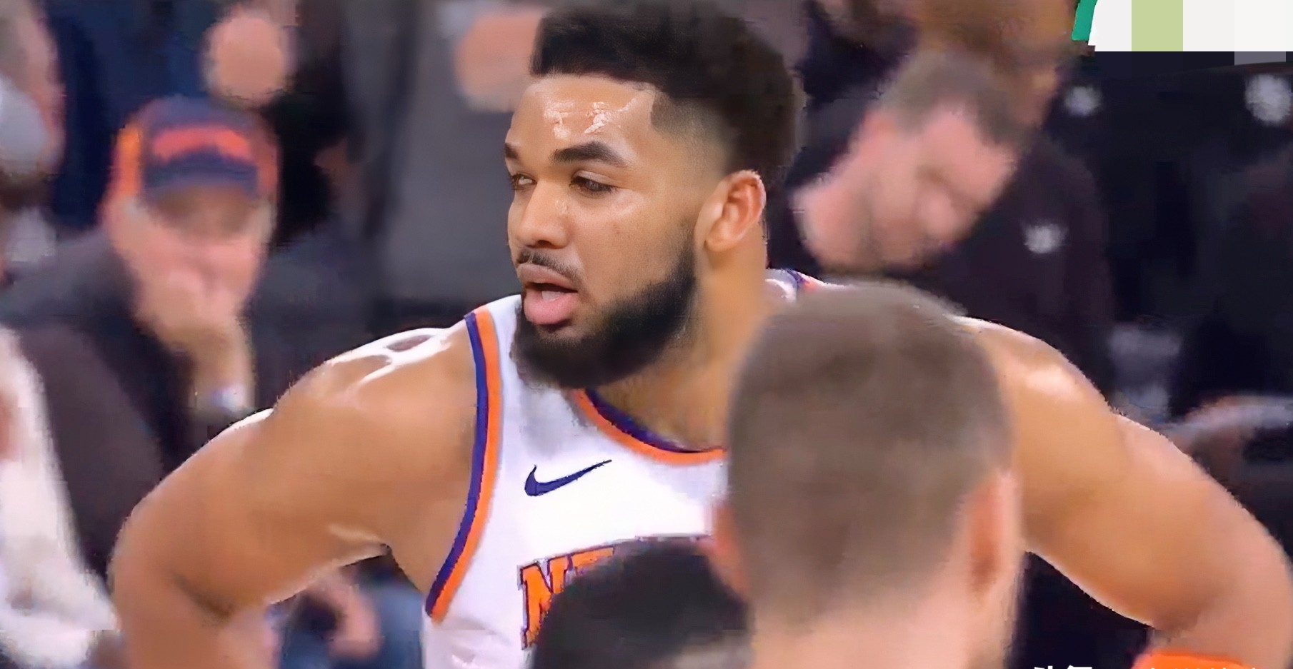 尼克斯不敌凯尔特人吞下连败 尼克斯不敌凯尔特人吞下连败