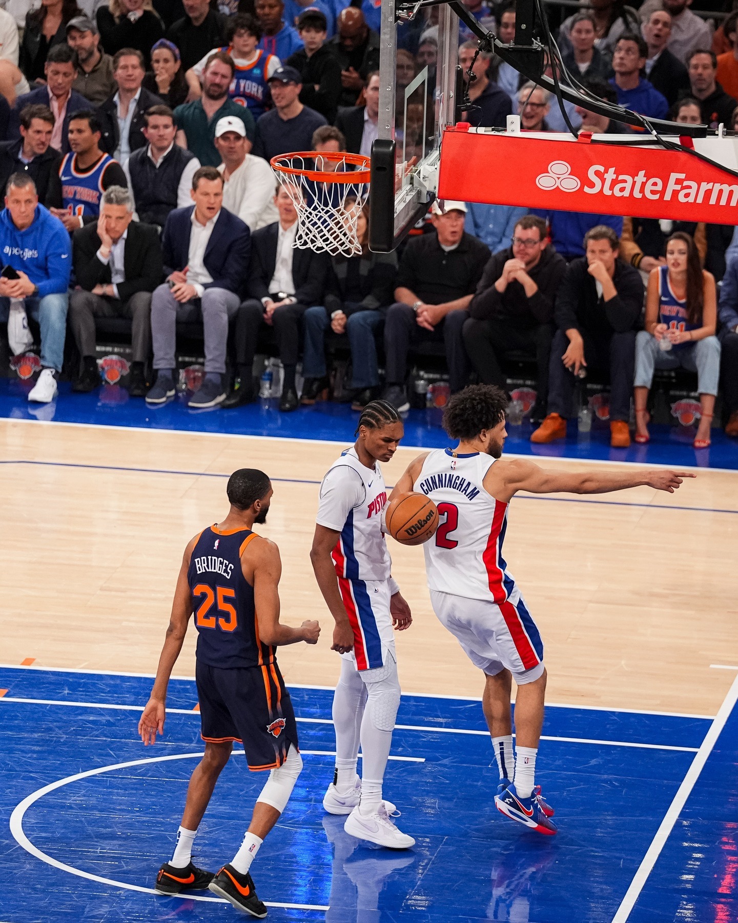 关于尼斯主场战平对手，保持不败状态的信息